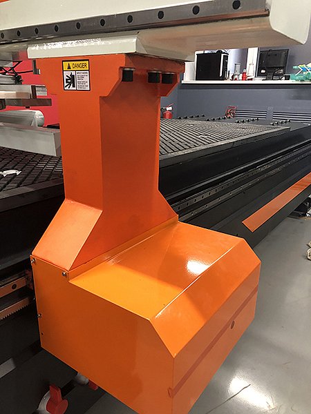 Фрезерно-гравировальный станок с ЧПУ Filato ST 1325 ATV-R