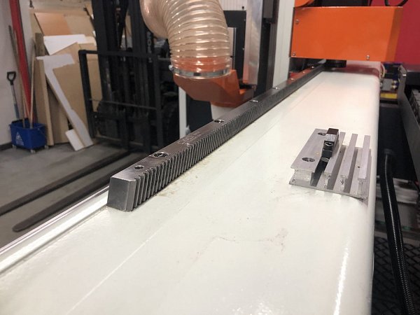 Фрезерно-гравировальный станок с ЧПУ Filato OPTIMA 1325 ATV H600