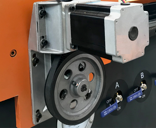 Фрезерно-гравировальный станок с ЧПУ Filato OPTIMA 1325 ATV-E