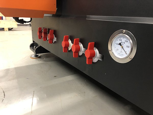 Фрезерно-гравировальный станок с ЧПУ Filato ST 1325 ATV-R