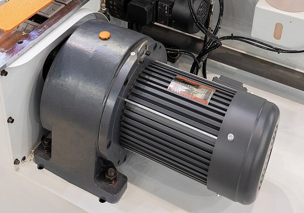 Автоматический кромкооблицовочный станок Filato Automatic 536 UHQLP