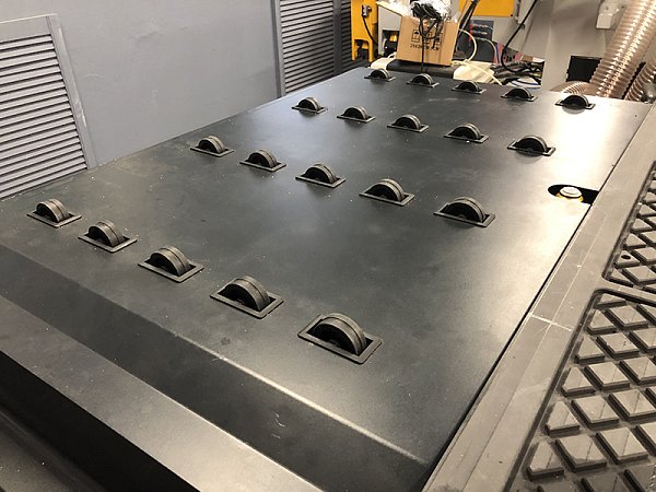 Фрезерно-гравировальный станок с ЧПУ Filato ST 1325 ATV-R