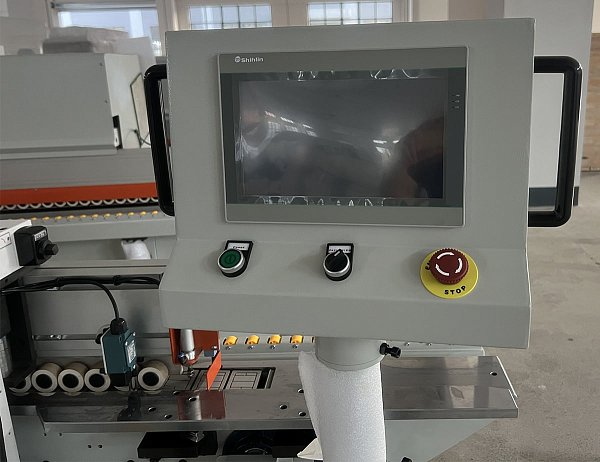 Автоматический кромкооблицовочный станок Filato Optima 424P