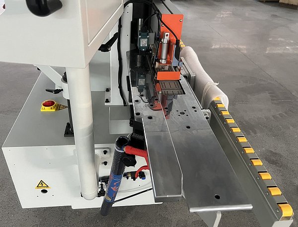 Автоматический кромкооблицовочный станок Filato Optima 515PW